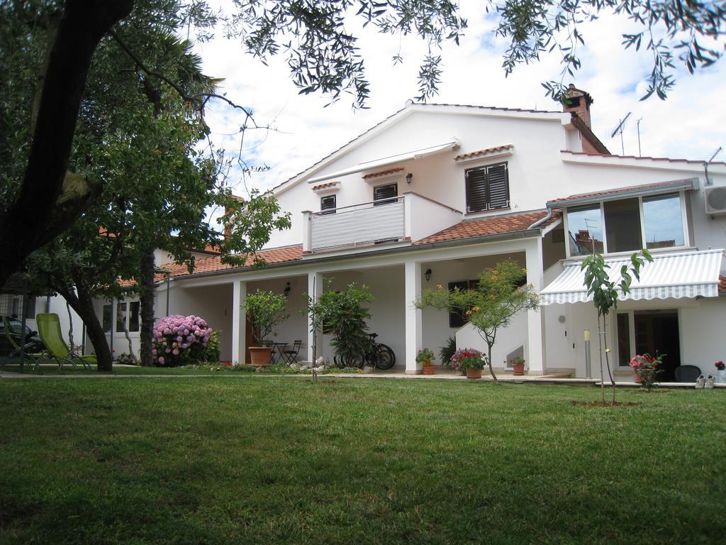 Apartment Luisa Porec Luaran gambar